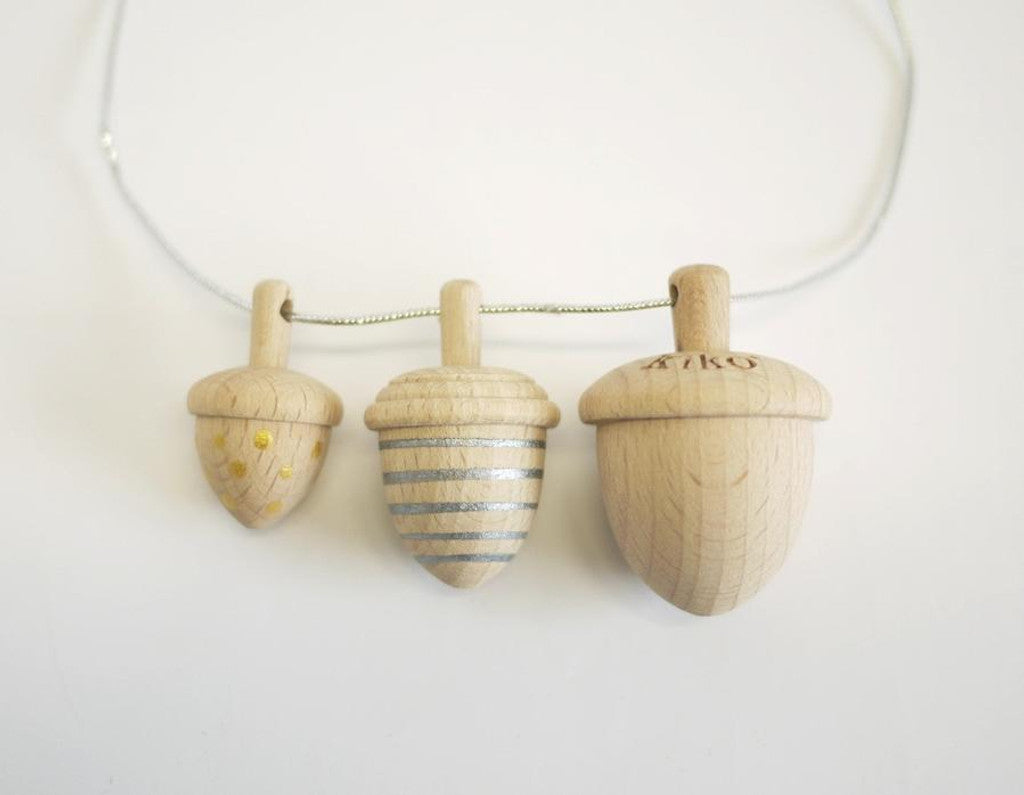 Acorn Spinning Tops